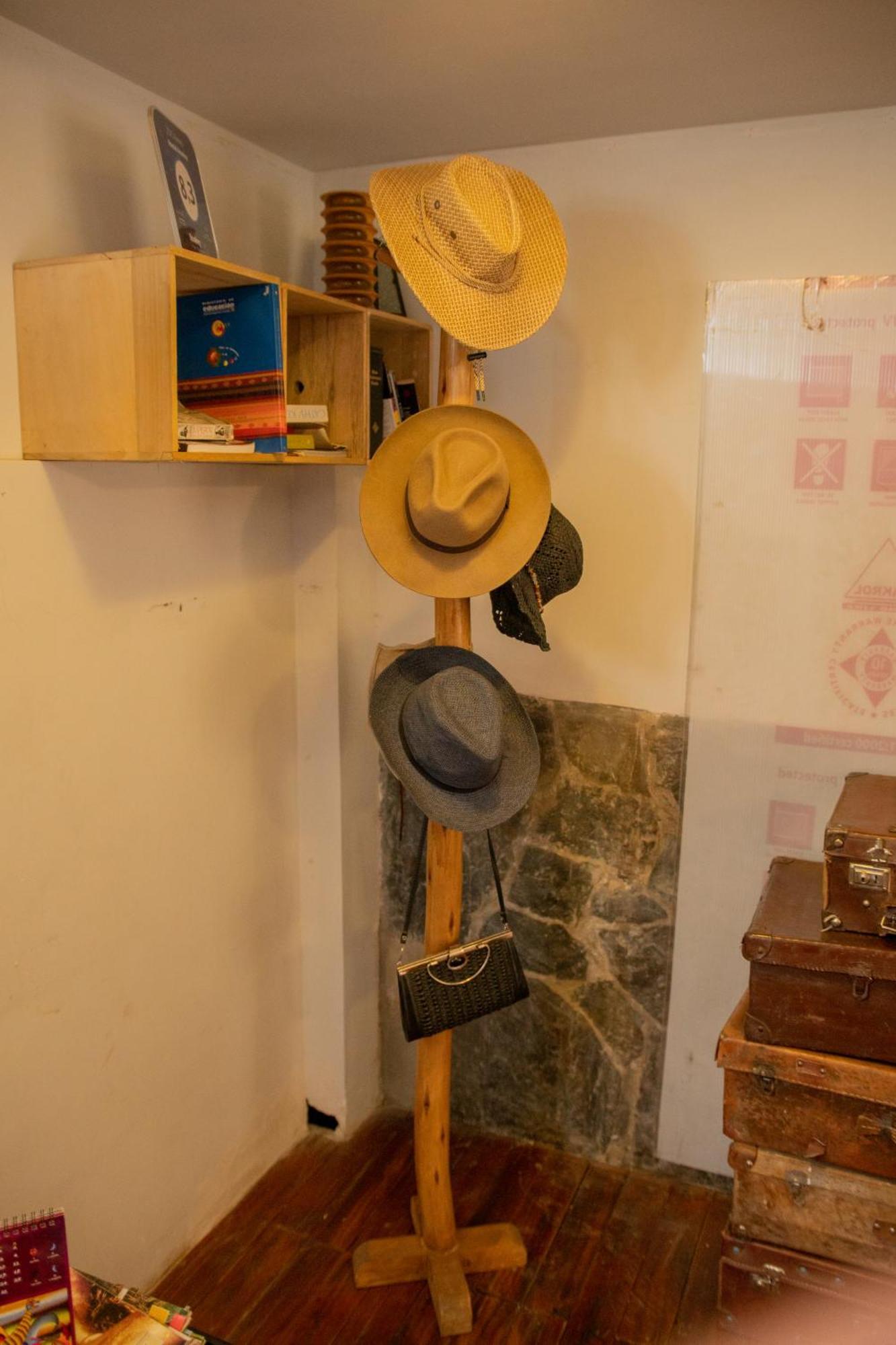Anata Hostal La Paz Esterno foto