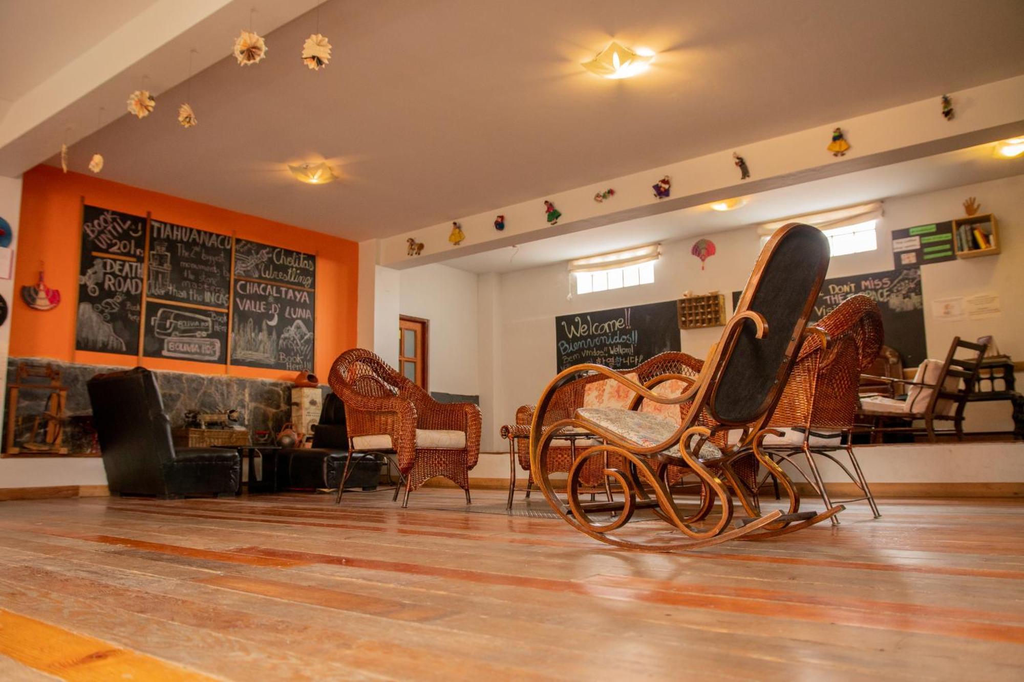 Anata Hostal La Paz Esterno foto